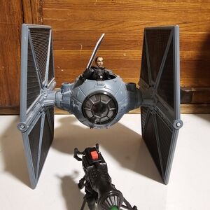 Star Wars Mission Fleet Moff Gideon Outland TIE Fighter Like New Complete